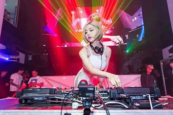 好嗨哟在线音乐DJ，解锁音乐狂欢的新方式